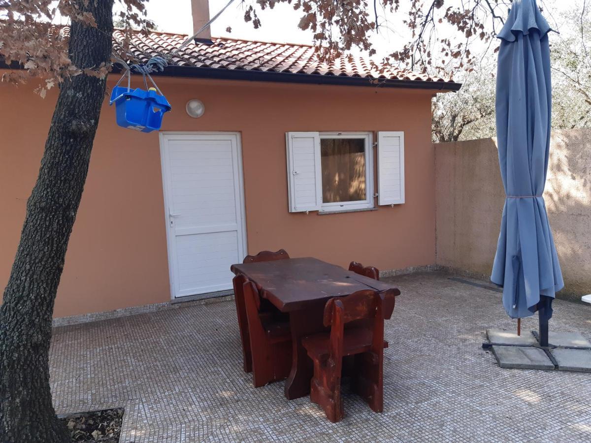 Lave II Cozy House Ližnjan Exterior foto